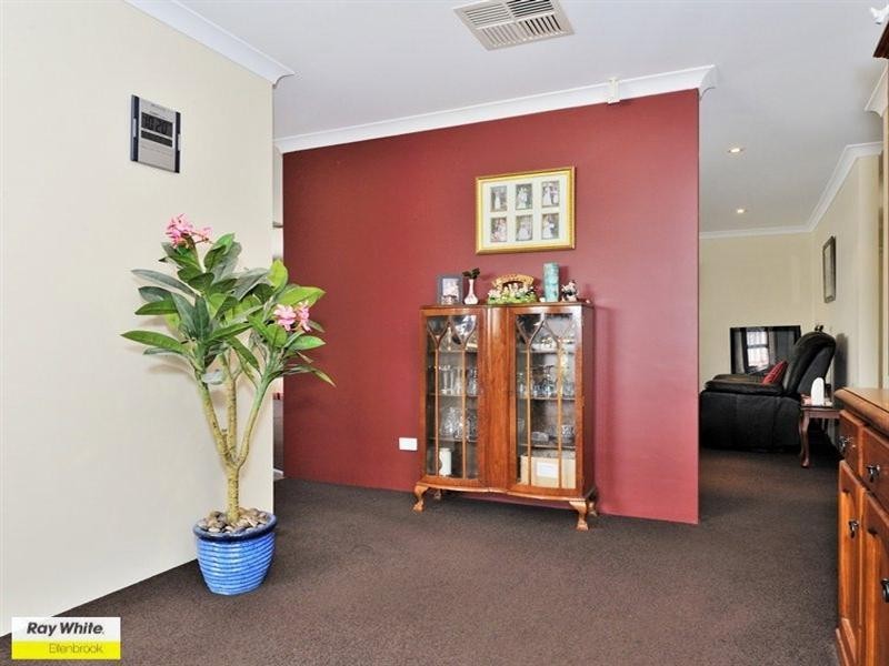 52 Granesse Drive, Ellenbrook WA 6069