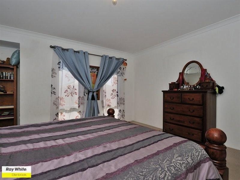 17 Geographe Loop, Ellenbrook WA 6069