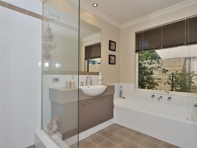 43 Tolladine Vista, The Vines WA 6069