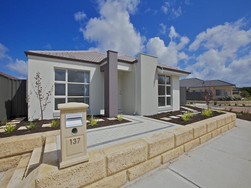 137 Wistful Parade, Aveley WA 6069