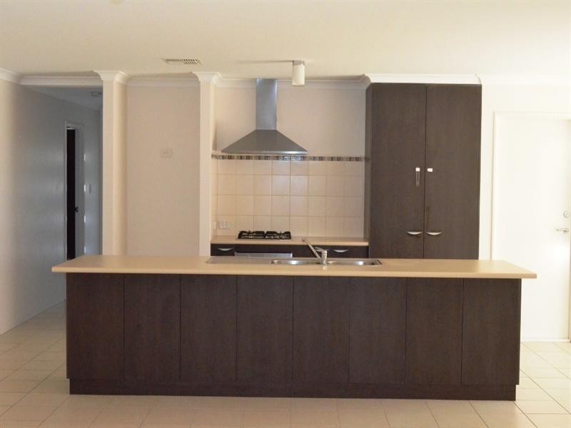 9 Hayden Vale, Aveley WA 6069