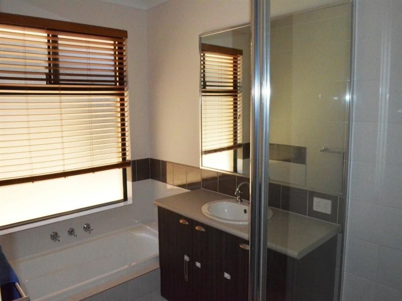 9 Hayden Vale, Aveley WA 6069