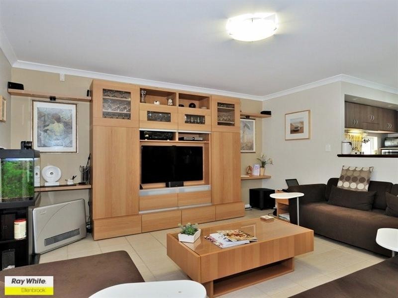 3/291 Flinders Street, Nollamara WA 6061