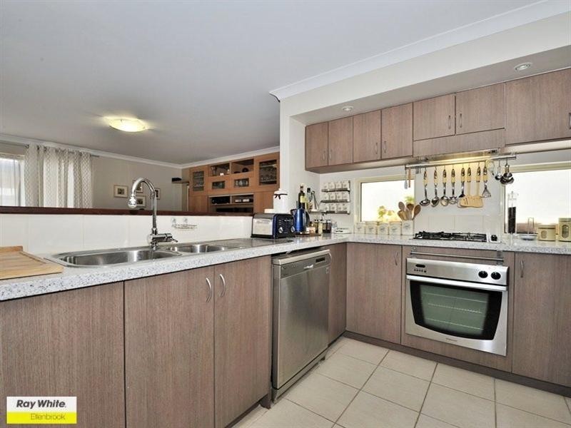 3/291 Flinders Street, Nollamara WA 6061