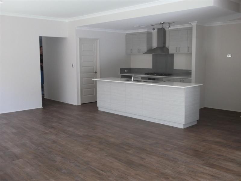 41 Duvall Parkway, Aveley WA 6069