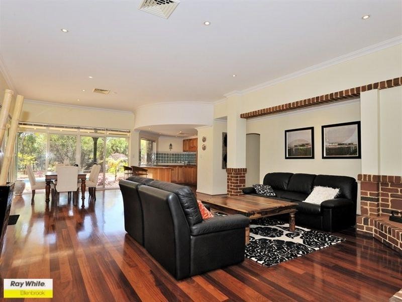97 Taittinger Grove, The Vines WA 6069