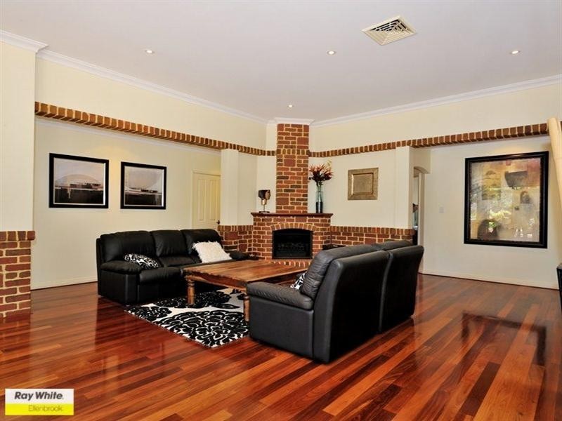 97 Taittinger Grove, The Vines WA 6069