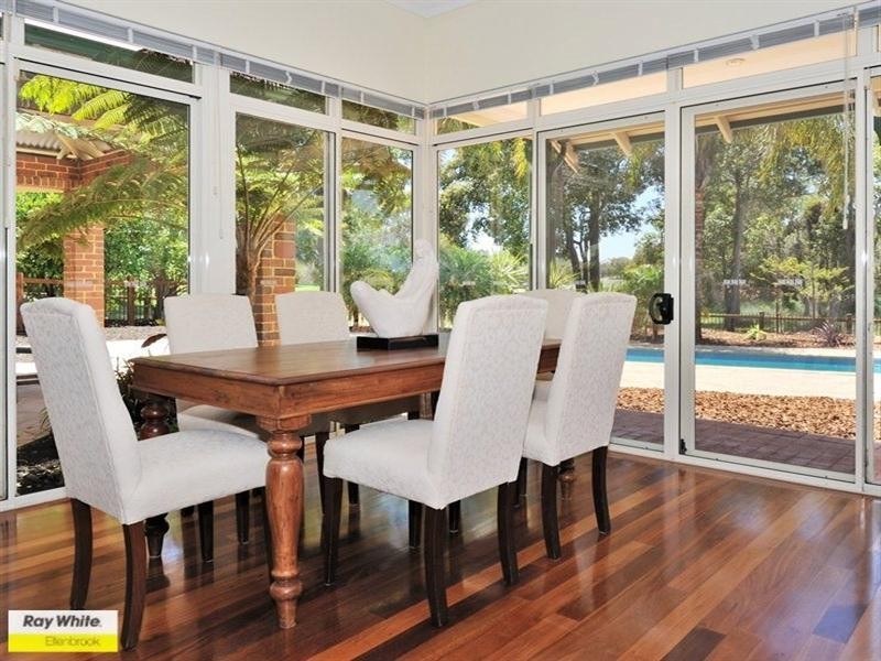 97 Taittinger Grove, The Vines WA 6069
