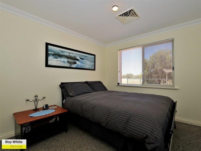 97 Taittinger Grove, The Vines WA 6069