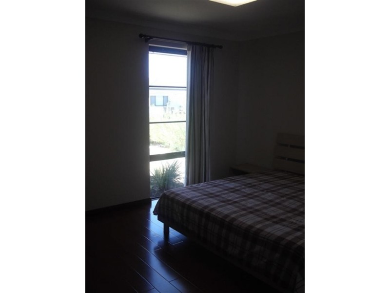 9 Soho Brace, Ellenbrook WA 6069