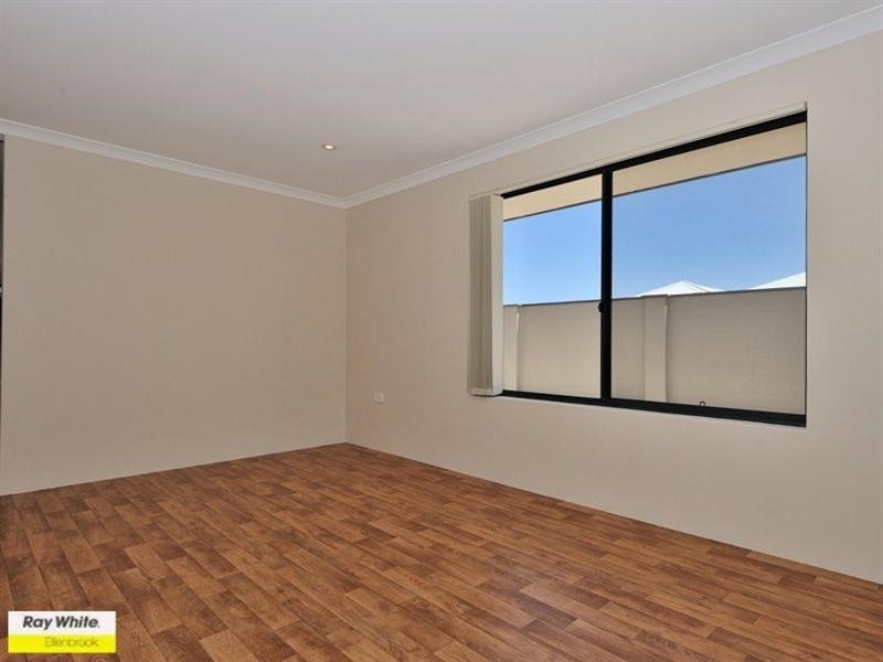 27 Powlett Link, Ellenbrook WA 6069