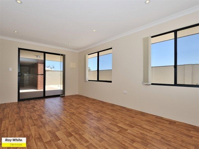 27 Powlett Link, Ellenbrook WA 6069