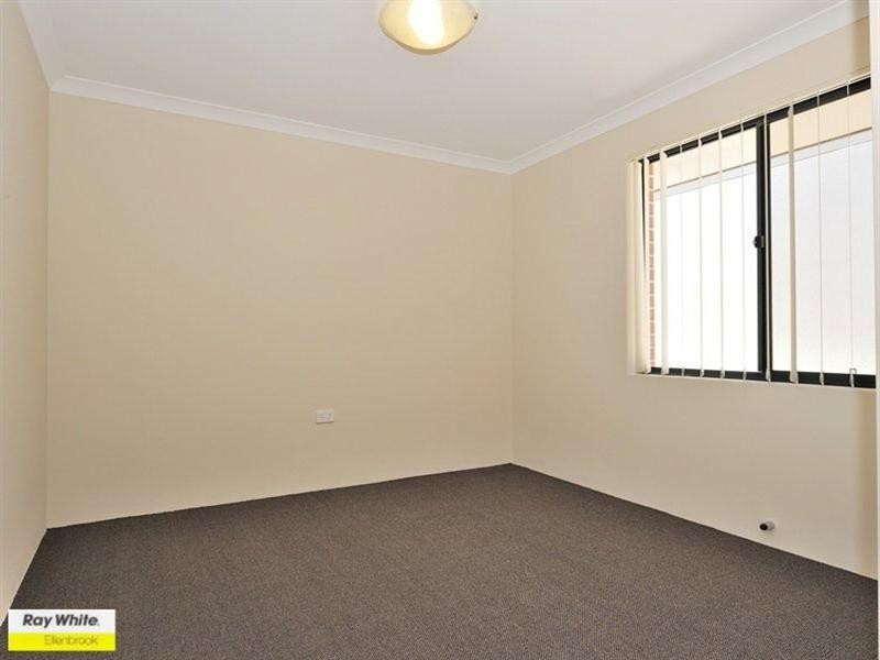 27 Powlett Link, Ellenbrook WA 6069