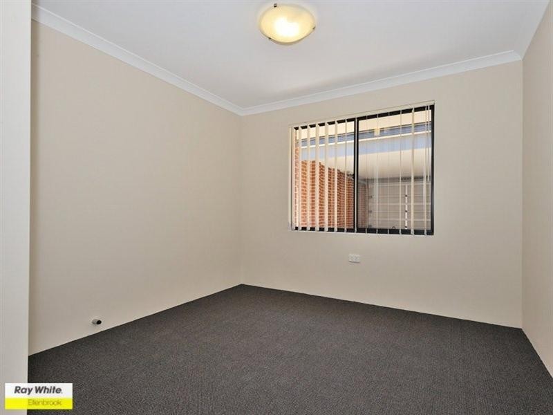 27 Powlett Link, Ellenbrook WA 6069