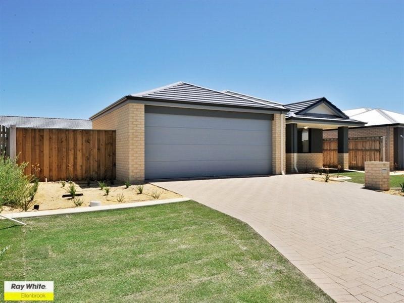 28 Pierre Bend, Ellenbrook WA 6069