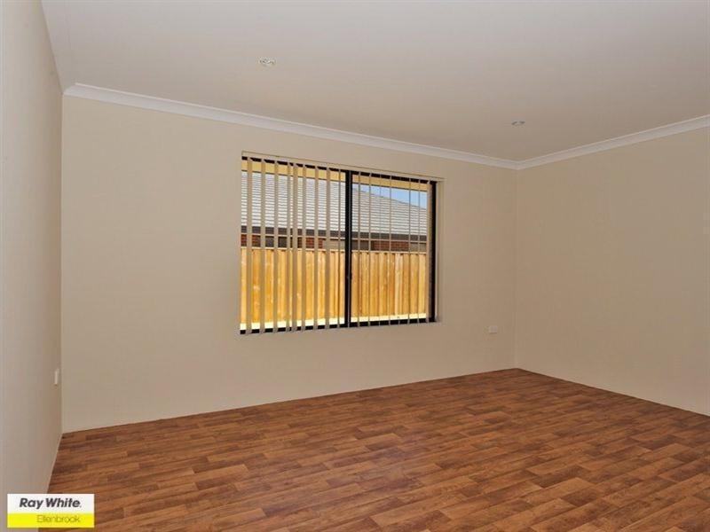 28 Pierre Bend, Ellenbrook WA 6069