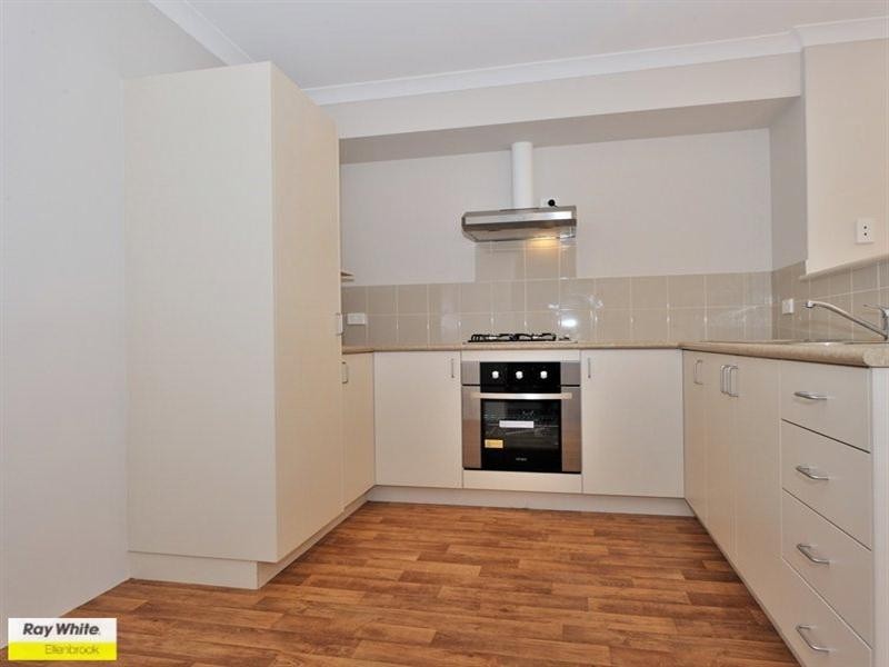 6 Greenslade Crescent, Ellenbrook WA 6069