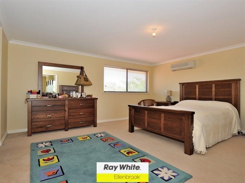 30 Cabernet Place, The Vines WA 6069