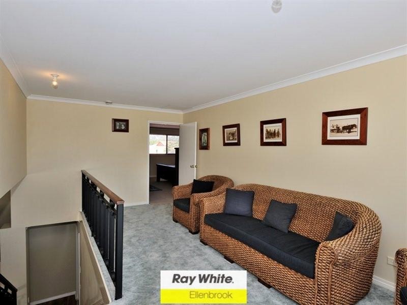 30 Cabernet Place, The Vines WA 6069