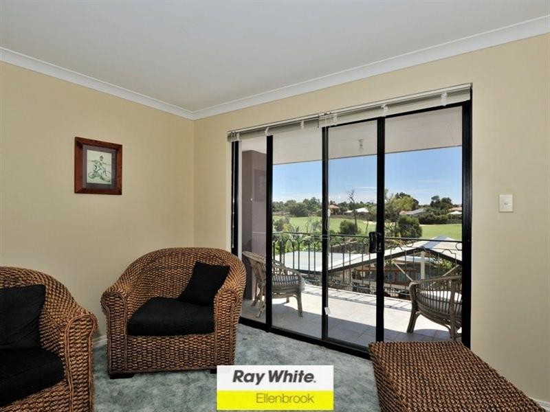 30 Cabernet Place, The Vines WA 6069
