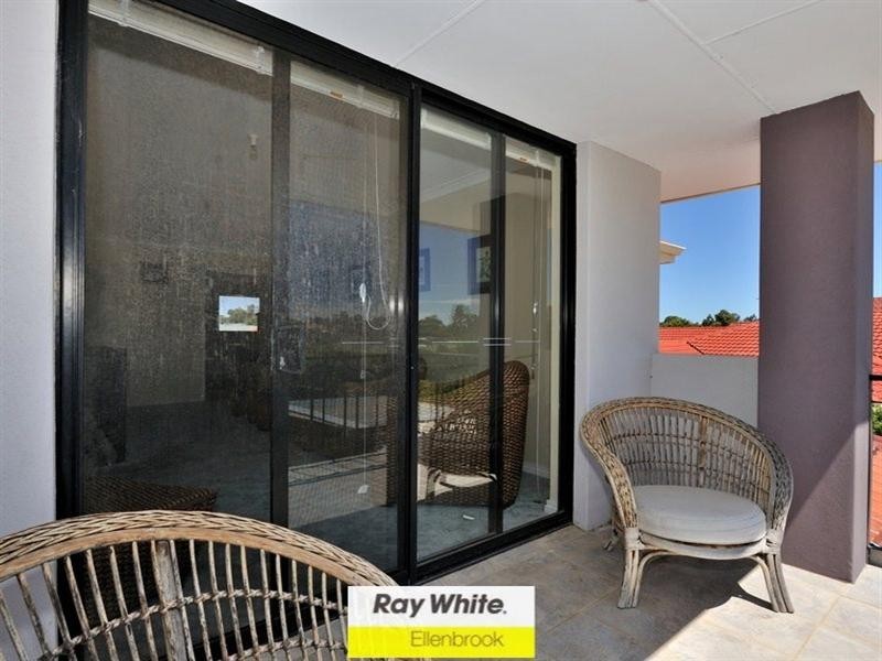 30 Cabernet Place, The Vines WA 6069