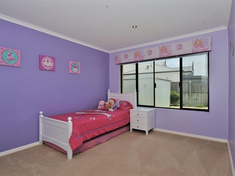 9 Glade Terrace, Ellenbrook WA 6069