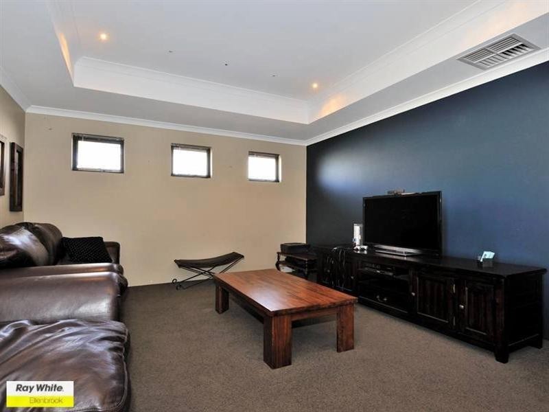 11 Werai Road, Ellenbrook WA 6069