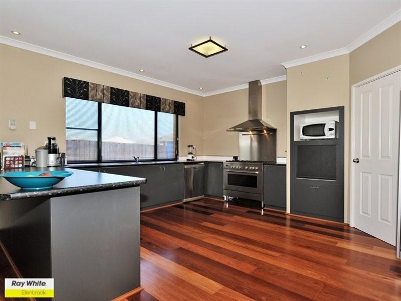 11 Werai Road, Ellenbrook WA 6069