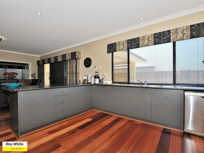 11 Werai Road, Ellenbrook WA 6069