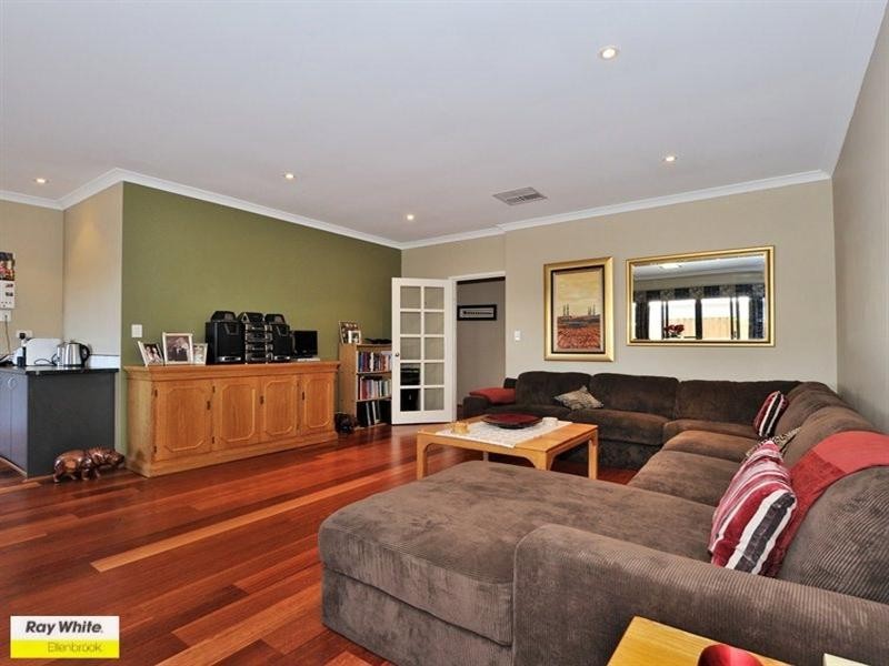 11 Werai Road, Ellenbrook WA 6069