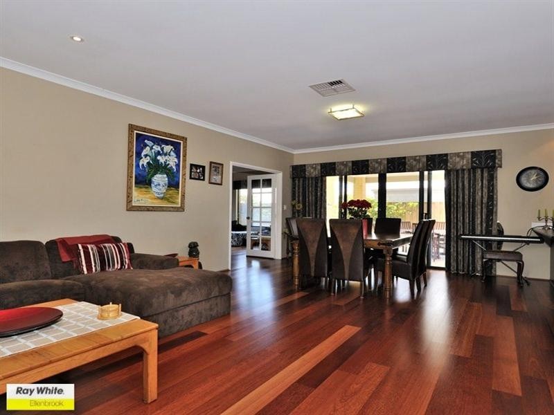 11 Werai Road, Ellenbrook WA 6069