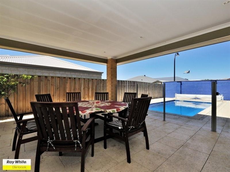 11 Werai Road, Ellenbrook WA 6069