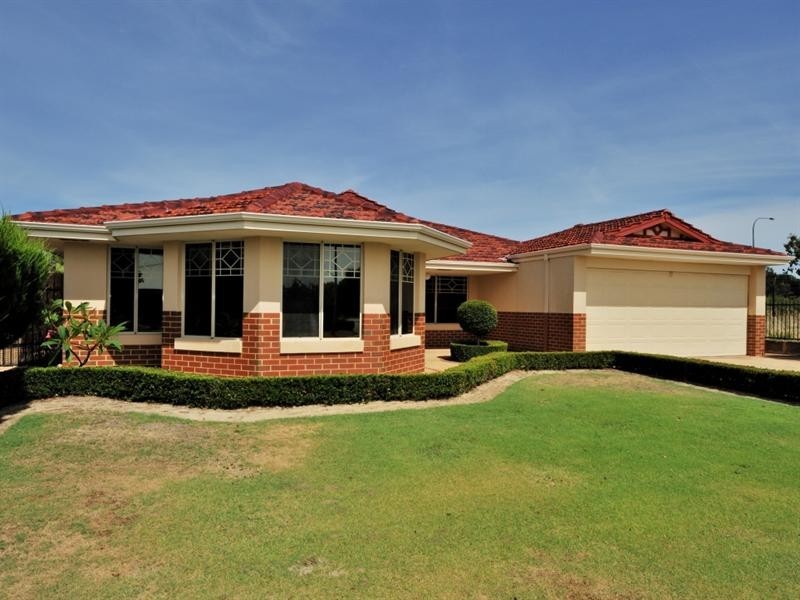 22 Welara Circle, Henley Brook WA 6055