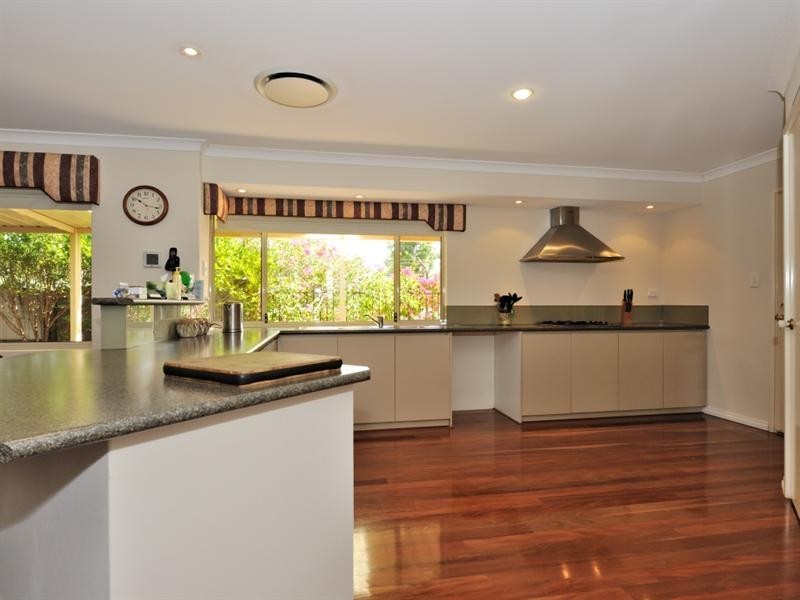 22 Welara Circle, Henley Brook WA 6055