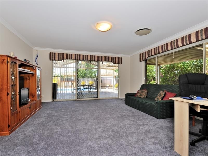 22 Welara Circle, Henley Brook WA 6055