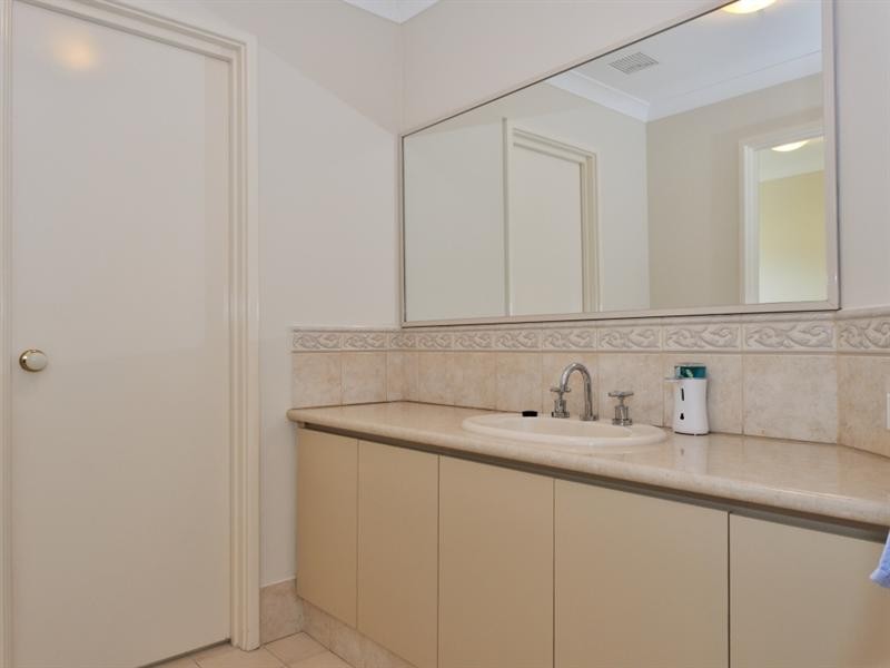 22 Welara Circle, Henley Brook WA 6055