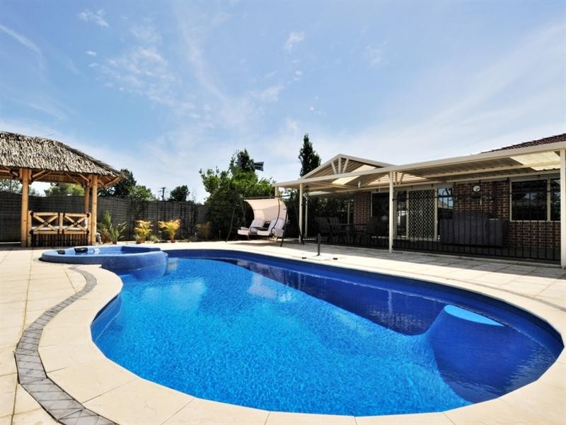 22 Welara Circle, Henley Brook WA 6055