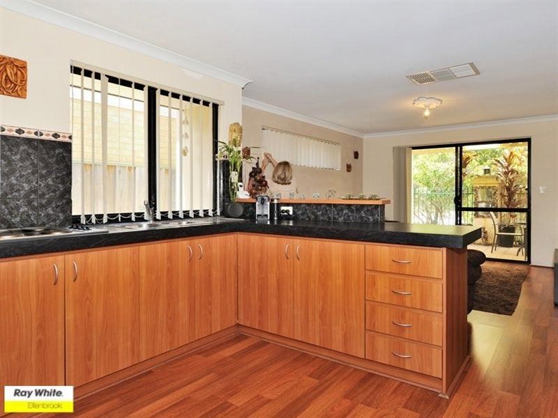 11 The Fairways, The Vines WA 6069