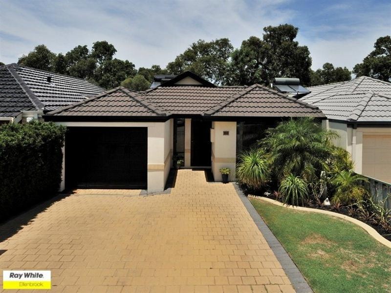 11 The Fairways, The Vines WA 6069