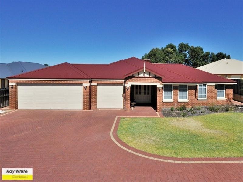 12 Kentchurch Bend, The Vines WA 6069