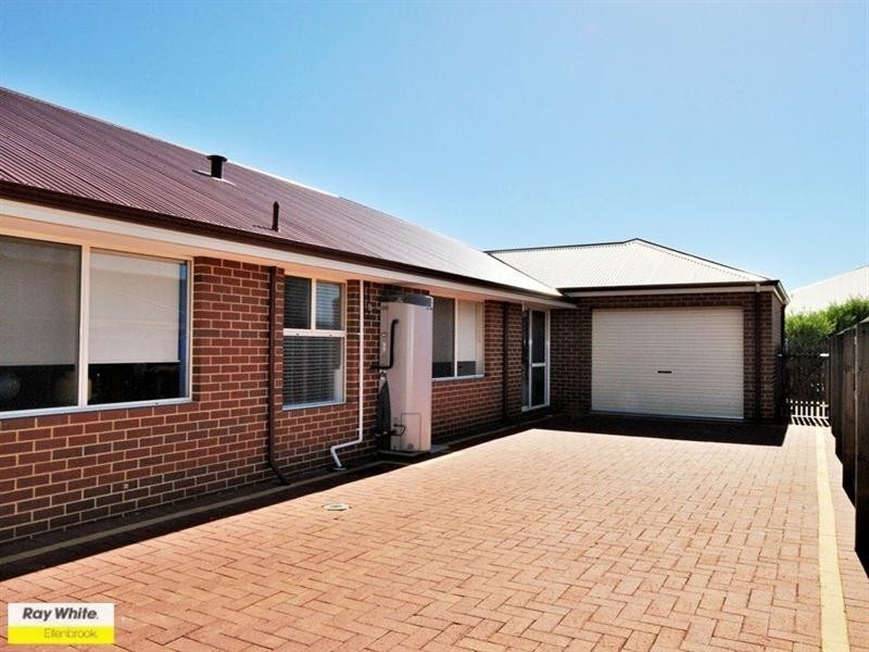 12 Kentchurch Bend, The Vines WA 6069