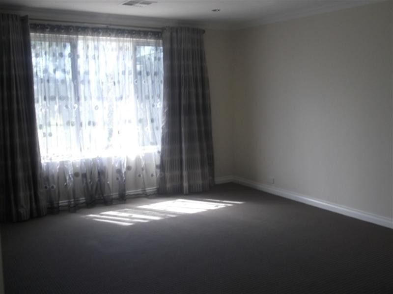 5 Pavilion Circle, The Vines WA 6069