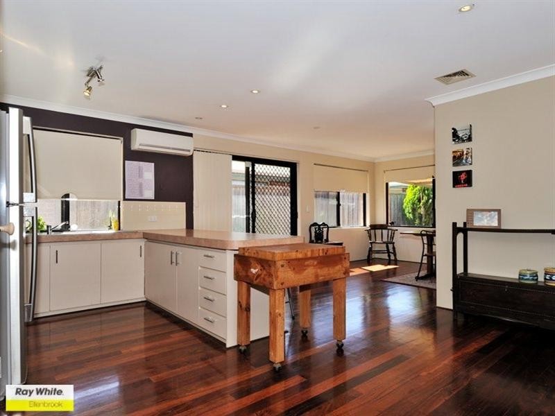 60 Tanami Circle, Ellenbrook WA 6069