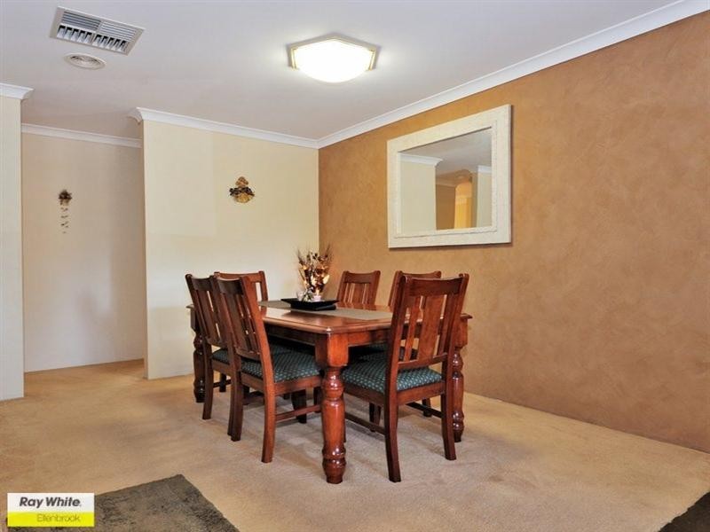 5 Knollwood Court, Ballajura WA 6066
