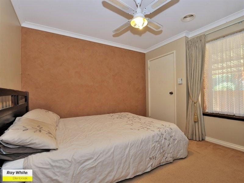5 Knollwood Court, Ballajura WA 6066