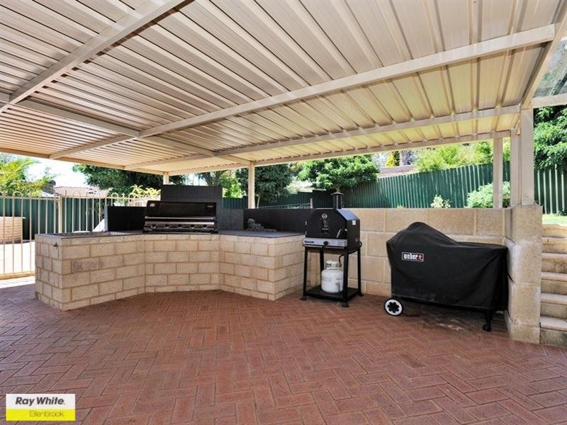 5 Knollwood Court, Ballajura WA 6066