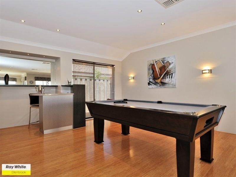 7 Ewens Pass, Ellenbrook WA 6069