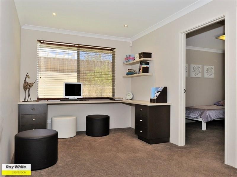 7 Ewens Pass, Ellenbrook WA 6069