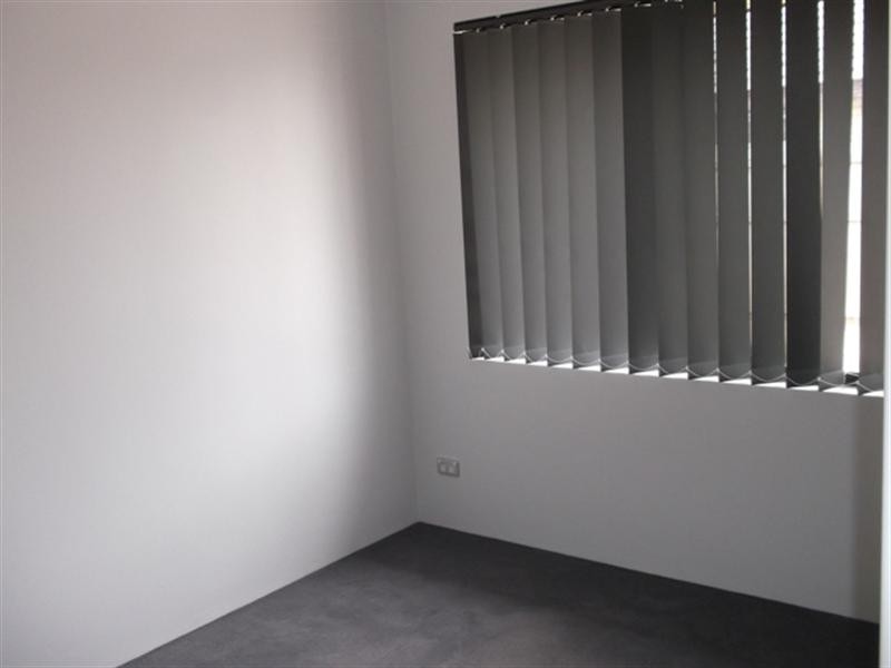 2 Lomas Circle, Ellenbrook WA 6069