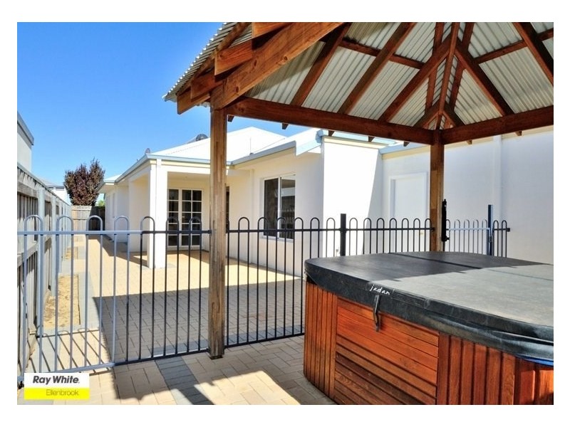 3 Gellibrand Vista, Ellenbrook WA 6069